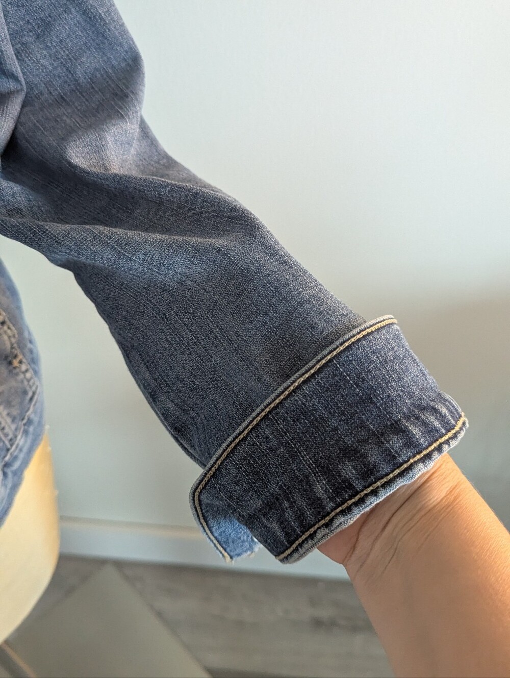 Riders by Lee Indigo Medium Wash Denim Jacket - Picture 3 of 6